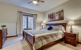 Les Manoirs Wpool & Hot Tub Near Village 120-8